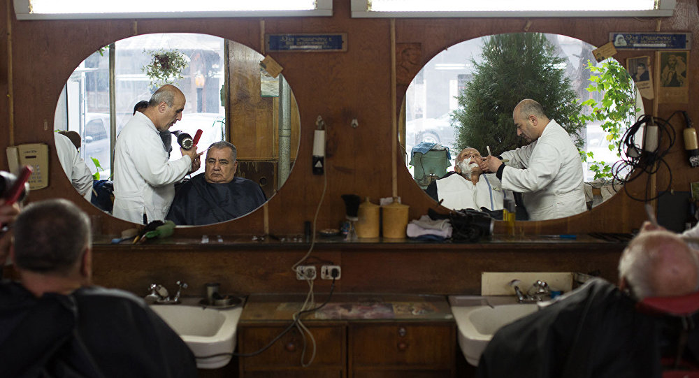 Իսկական «սովետ»՝ Գյումրու ամենակոլորիտային վարսավիրանոցում