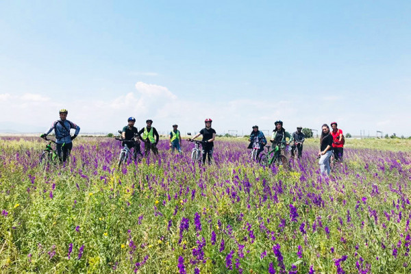 Խմբային հեծանվարշավ Գյումրիից դեպի Ծակ քար, գ․ Հացիկ