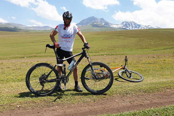 Lեռնահեծանվային երթուղի` Գեղաձոր-Արագած լեռան Հյուսիսային լիճ (3450մ)