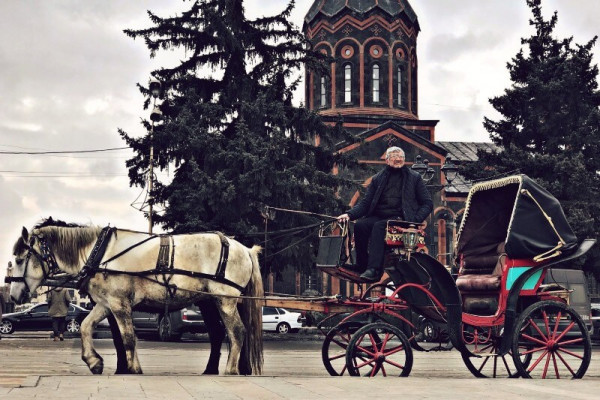 Ֆայտոններով զբոսաշրջային երթուղի Գյումրիում կամ ուղղակի՝ Hop-on Hop-off