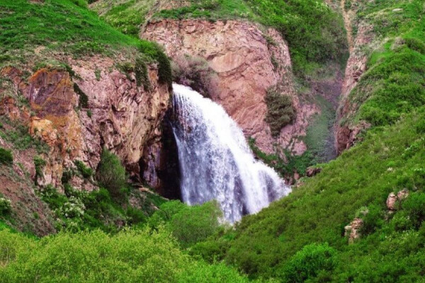 Խմբային ՆաՏուր դեպի Հարթաշեն և Թռչկան ջրվեժ