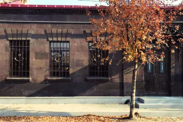 Հին Գյումրի հյուրատուն