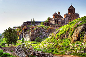 Անհատական քայլարշավ էքսկուրսավարի ուղեկցությամբ․ Հոռոմ-Հառիճավանք