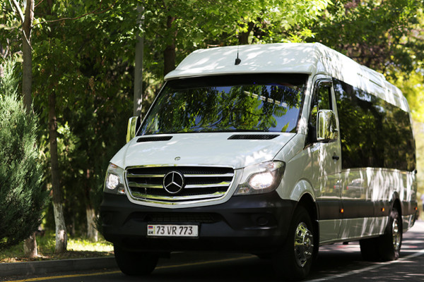 Տրանսպորտային ծառայություններ 9-20 անձի համար My Transfer