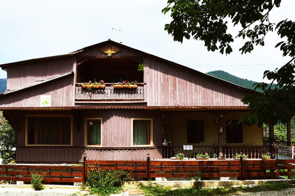 Արծիվ հյուրատուն