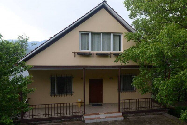 Frangulyan Rest House հյուրատուն