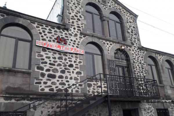 Միրաժ հյուրանոց